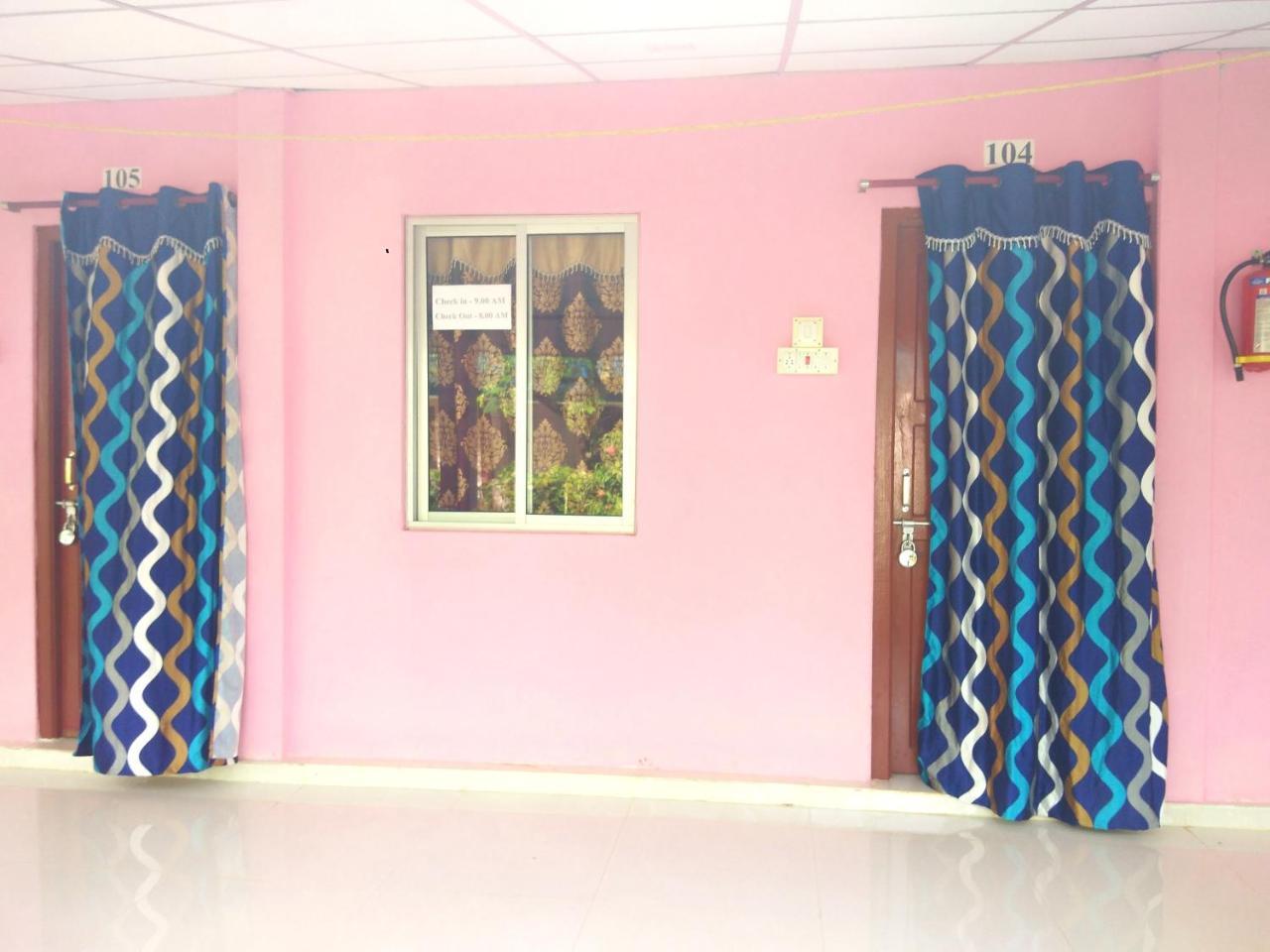 Hotel Blue Bird Residency Lakshmanpur Exterior foto